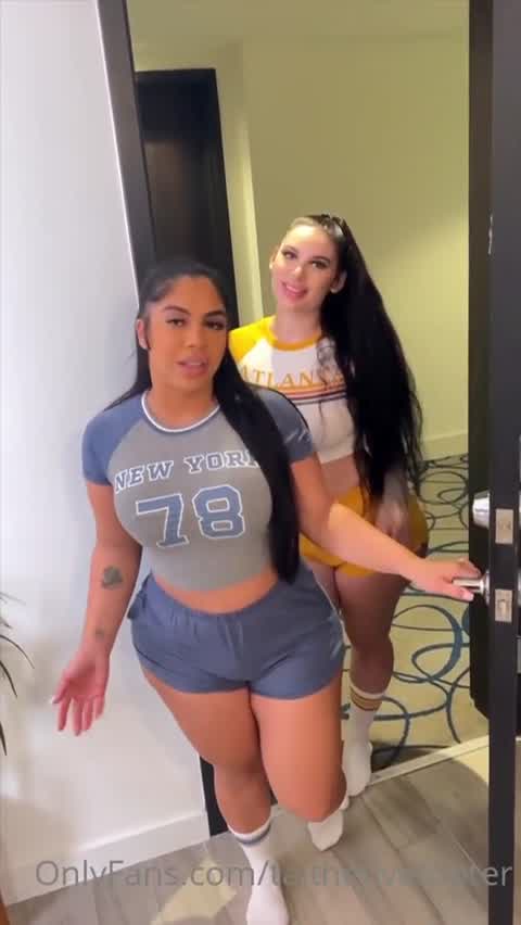 When your two bestie pull up 😏🔥